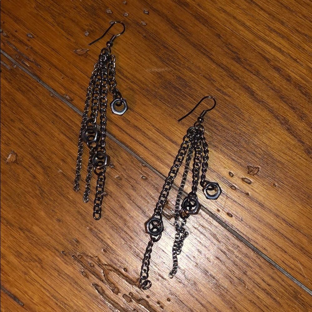 Gun metal (colored) bolt, dangling earrings